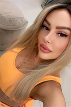 Bride from dubai alevtina with Blonde hair age 47 photo-4