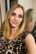 Dating ukrainian girl victoria from novoukrainka with Blonde hair age 45 photo-32