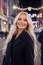 Jolie fille yevheniia de tbilisi avec Blond cheveux, âge 33 photo-8