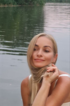 Chica en Ucrania marina de obermaiselstein con pelo Rubio y edad 44 photo-61