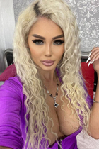 Beautiful romanian woman bianca from buharest with Blonde hair 36 years old photo-5