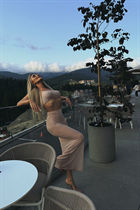 Ukrainian lady christina from lviv with Blonde hair age 36 photo-9