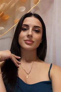 Pretty girl tatiana from monaco with Dark Brown hair age 30