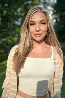 Beautiful woman of Ukraine kateryna from kyiv with Light Brown hair age 42