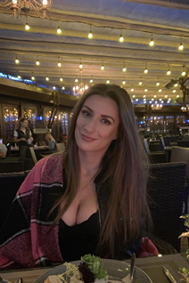 Rencontre une femme ukrainienne kateryna de dnepr avec Chatain clairs cheveux, âge 35