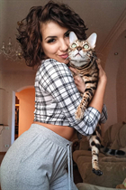 almeria bride snejana with Dark Brown hair age 29 photo-13