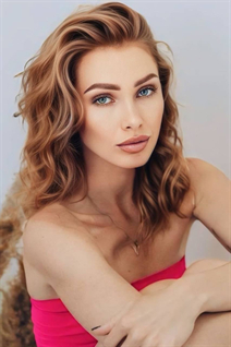 Girl from vancouver victoria with Red hair age 34