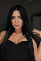 Ukrainian woman for marriage julia from zaporizhzhia with Black hair age 27 photo-1