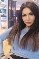 Single Ukrainian bride yana from bielefeld with Dark Brown hair age 45 photo-1