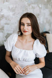 Pretty Ukrainian woman anastasia from vinnytsia with Light Brown hair age 23