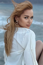 Bride from wrocław veronika with Blonde hair age 24 photo-41