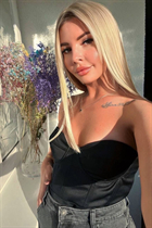 Date fille ukrainienne viktoriia de kiev avec Blond cheveux, âge 32 photo-1