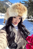 Bride from barcelona saniya with Black hair age 28 photo-32