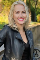 zagreb bride viktoria with Blonde hair age 38 photo-32