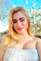 Wife from Ukraine alina from vinnitsa with Blonde hair age 26 photo-20