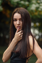 Ukrainian single woman diana from ivano-frankovsk with Dark Brown hair age 26 photo-2