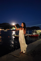 Dating a ukrainian woman kris from ivano-frankivsk with Black hair age 41 photo-3