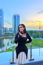 Impresionante mujer ucraniana anastasia de kiev con pelo Negro y edad 22 photo-2