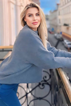 Bride from bratislava katerina with Blonde hair age 41 photo-2