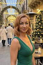 Femme parfaite olga de ricadi avec Chatain clairs cheveux, âge 42 photo-23