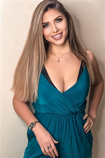 segovia bride olya with Blonde hair age 30