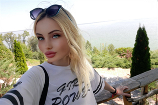 Fille ukrainienne anastasia de dnepr avec Blond cheveux, âge 28 photo-6