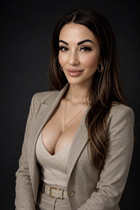 Belles femmes ukrainiennes viktoria de kyiv aux cheveux Brunette, age 40 photo-11