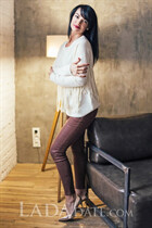 Ukrainian single woman elena from kiev with Dark Brown hair age 49 photo-3