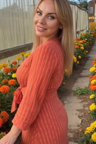 Perfect woman mila from bristol with Blonde hair age 53 photo-13