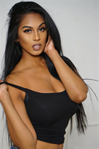 miami bride rozena with Black hair age 36 photo-2