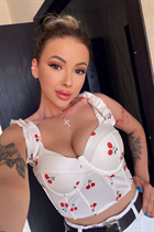 Meet Ukrainian girl veronika from mykolaiv with Black hair age 25 photo-28