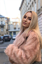 Ukrainian bride maria from kiev with Blonde hair age 23 photo-5