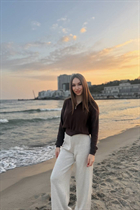 Fille ukrainienne inna de kropivnitskiy avec Chatain clairs cheveux, âge 19 photo-3