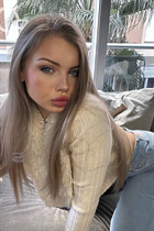 Meet Ukrainian girl elizabeth from kiev with Blonde hair age 22 photo-7