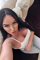 Dame ukrainienne liudmyla de lviv avec Noirs cheveux, âge 43 photo-11