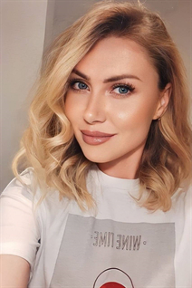 Girl from zagreb anna with Blonde hair age 42