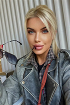 Ukrainian lady kateryna from kiev with Blonde hair age 39 photo-1