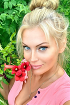 Czech bride natalia from prague with Blonde hair 52 years old photo-8