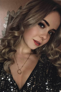 Ukraine pretty girl anna from kiev with Blonde hair age 21