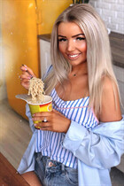 Lovely Ukrainian girl daria from chernigov with Blonde hair age 32 photo-13