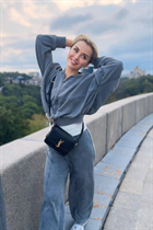 Ukrainian wife from sumy olesya with Blonde hair age 27 photo-6