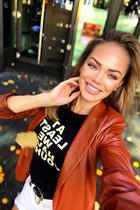 Modèle fille ukrainienne yulia de kiev avec Chatain clairs cheveux, âge 39 photo-10