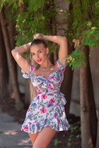 Femme célibataire ukrainienne evelina de kiev avec Blond cheveux, âge 25 photo-6