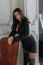 Beautiful Ukrainian woman khrystyna from zaporozhye with Dark Brown hair age 30 photo-4