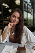 Chica ucraniana victoria de zaporozhye con pelo Marrón oscuro y edad 24 photo-17