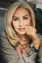 Ukrainian girl model eva from lviv with Blonde hair age 50 photo-5