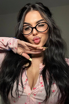 Ukrainian bride kateryna from kyiv with Black hair age 26 photo-6