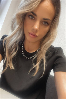 Beautiful Ukrainian girl irina from kharkov with Blonde hair age 34