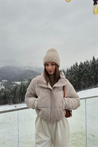 Ukrainian woman for marriage angela from lutsk with Light Brown hair age 21 photo-11