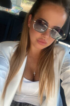 Beautiful Ukrainian girl irina from kharkov with Blonde hair age 34 photo-15